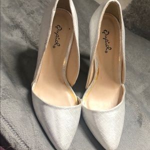 SILVER/METALLIC HEELS! 4 Inches! NEVER WORN